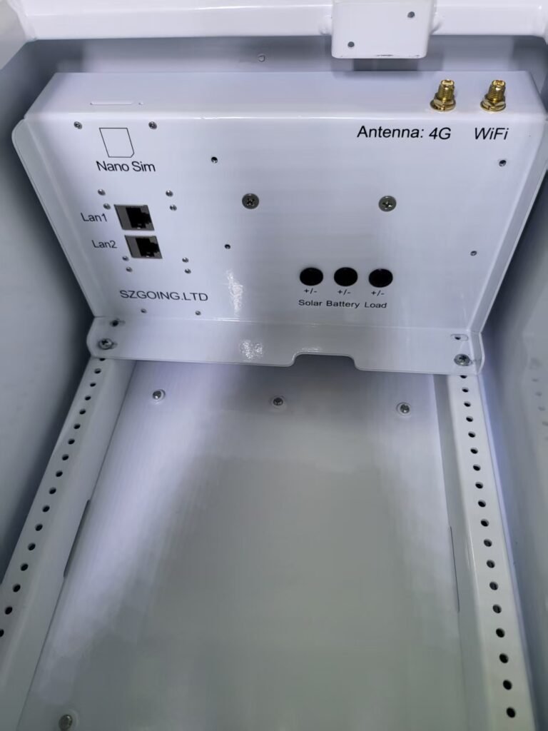 4G WiFi router and 12V power controller inside the CS100-G432 weatherproof equipment box